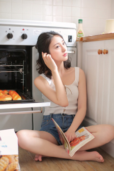 法国剧情片女管家在线观看